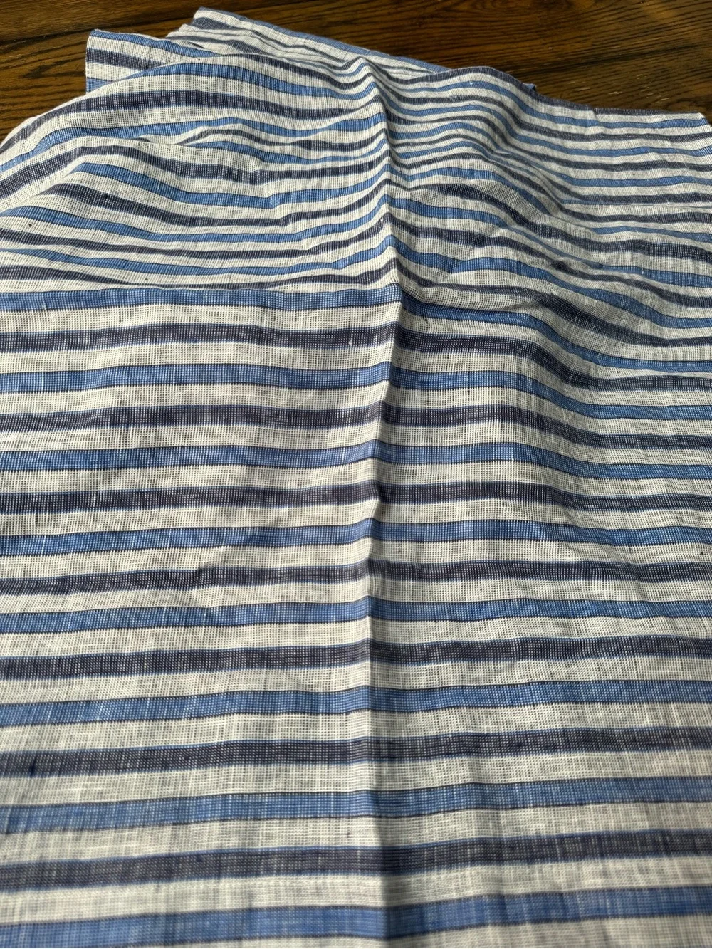 6/Crate&Barrel  Linen Cloth Dinner Napkins, 22”/ Set of 6
